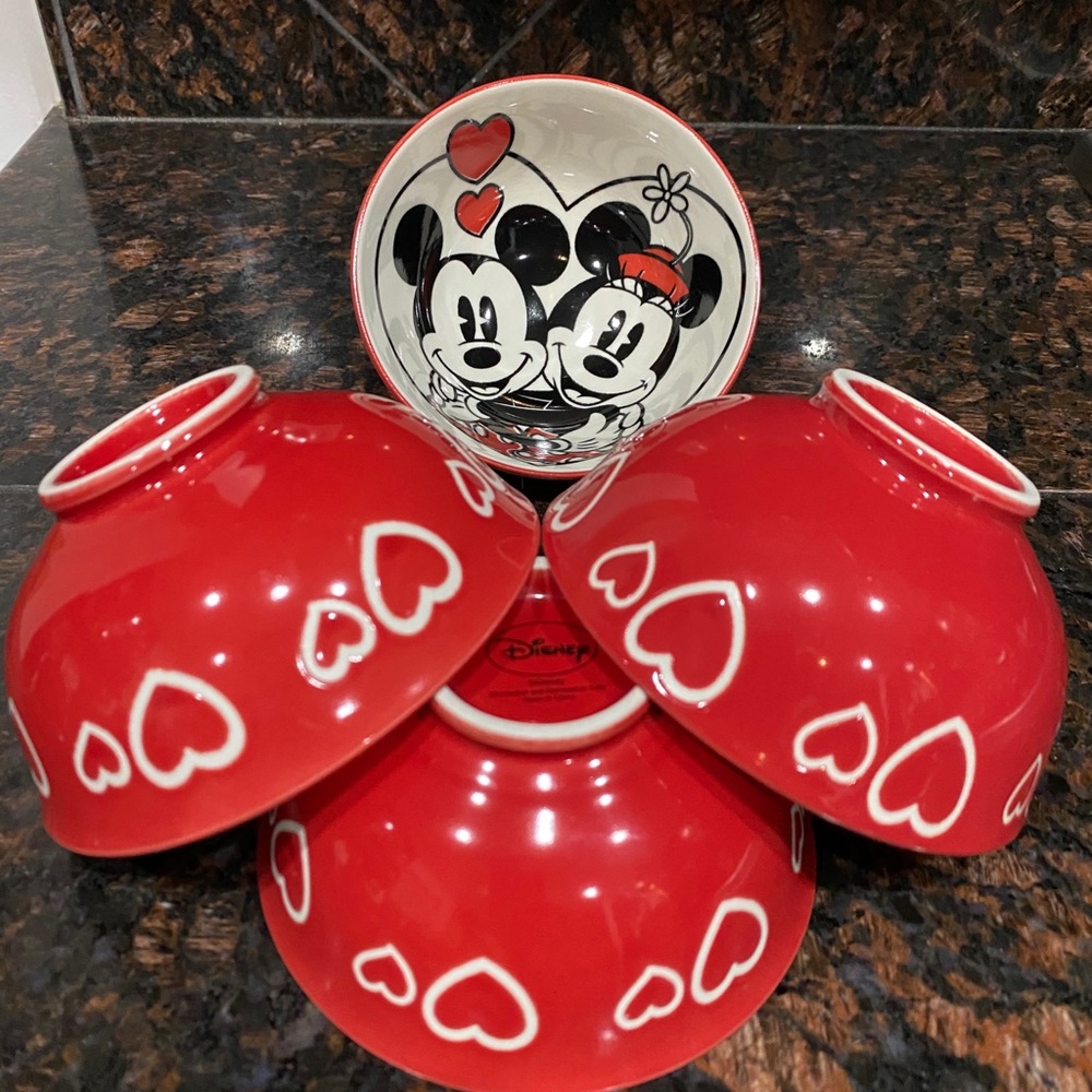 Disney tidbit bowls
